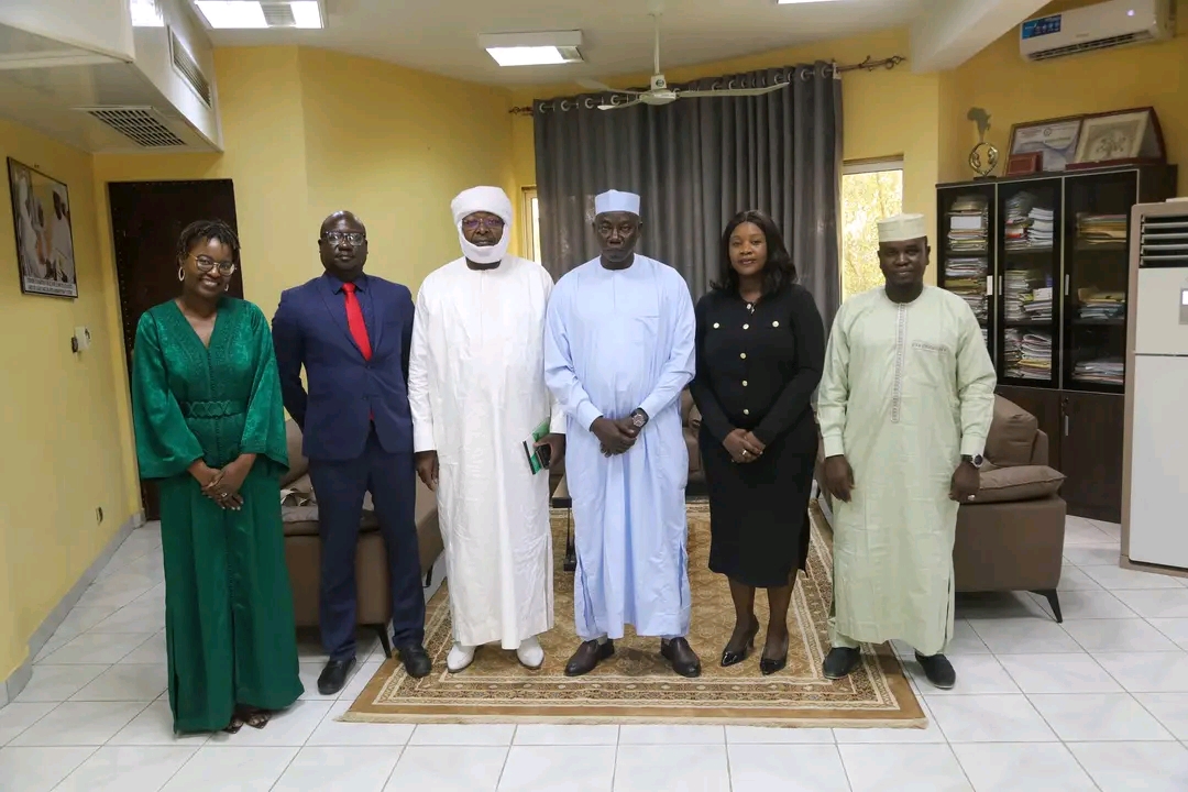 𝗝𝘂𝘀𝘁𝗶𝗰𝗲 𝗲𝘁 𝗣𝗿𝗼𝘁𝗲𝗰𝘁𝗶𝗼𝗻 𝗦𝗼𝗰𝗶𝗮𝗹𝗲 : 𝗨𝗻𝗲 𝘀𝘆𝗻𝗲𝗿𝗴𝗶𝗲 𝗿𝗲𝗻𝗳𝗼𝗿𝗰é𝗲 𝗽𝗼𝘂𝗿 𝗹𝗲𝘀 𝗱𝗿𝗼𝗶𝘁𝘀 𝗱𝗲𝘀 𝗳𝗲𝗺𝗺𝗲𝘀 𝗲𝘁 𝗱𝗲𝘀 𝗲𝗻𝗳𝗮𝗻𝘁𝘀.